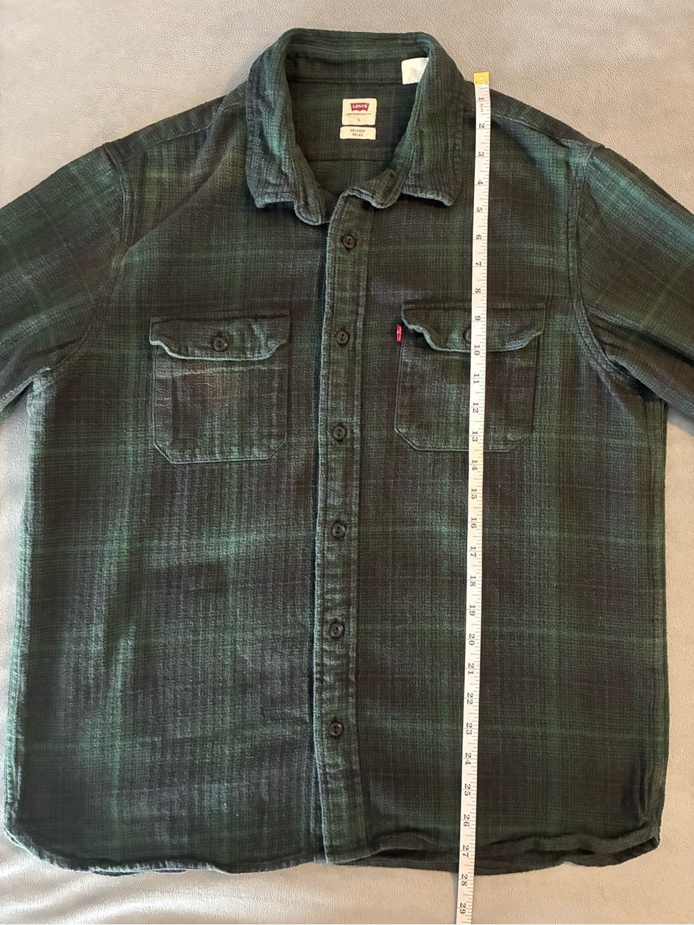 Levi's Forest Green Relaxed Fit Plaid Shirt - Picture 7 of 8